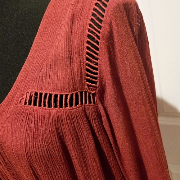 STITCH FIX EXCLUSIVE Blouse Vixbe Brand Flowy Rust Color V-Neck Sz Sm - Picture 4 of 9